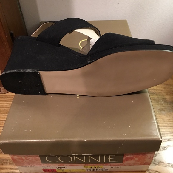🛍3/$25🛍 NIB CONNIE BLACK HEELS - Picture 5 of 7
